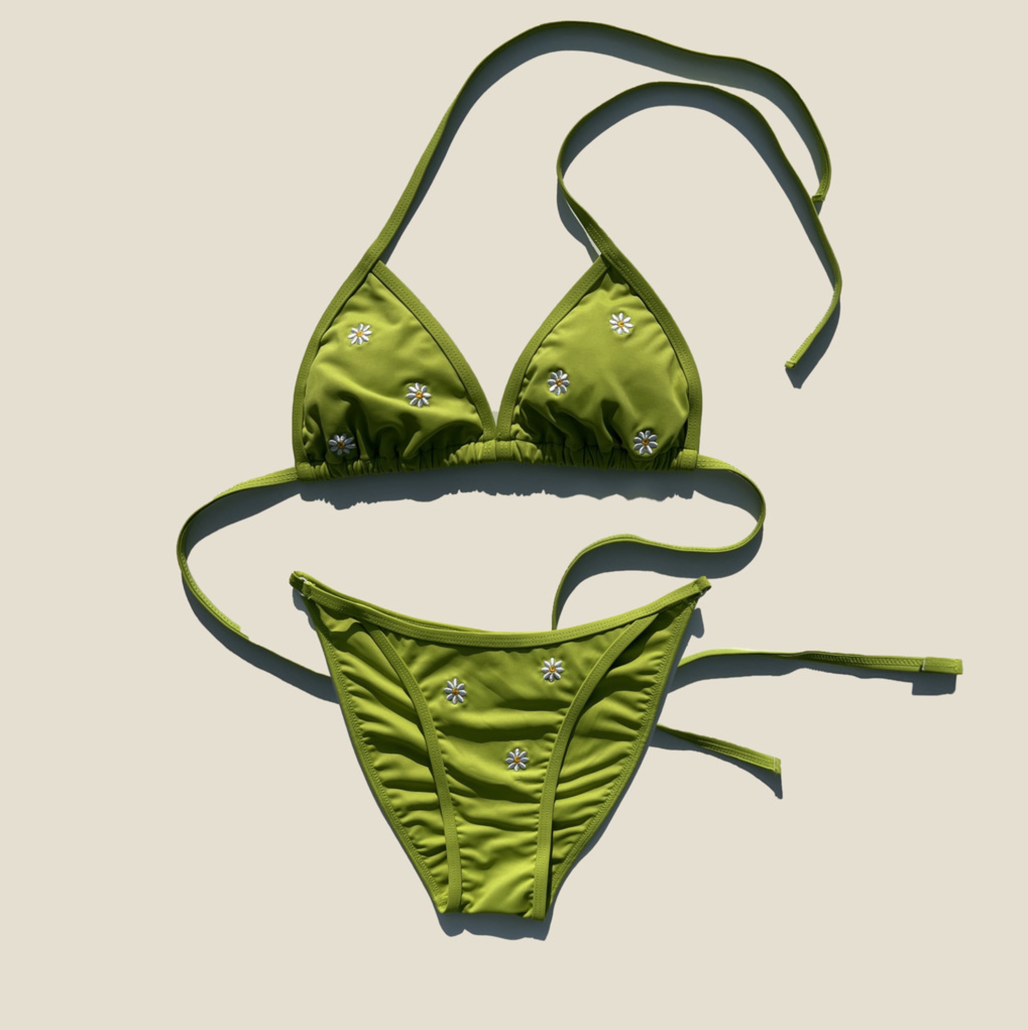 Verre 베르 Daisy Triangle Bikini Grass green